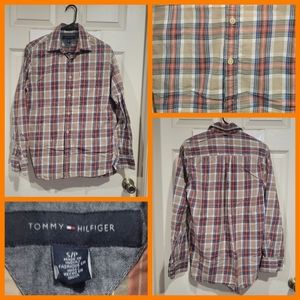 TOMMY HILFIGER LONG SLEEVE BUTTON SHIRT